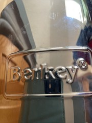 Berkey Water Filter – TOP UPPER CHAMBER Only See pics No lid 2 hole