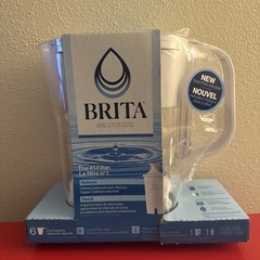 Brita Small 6-Cup Denali Water Filter Pitcher in Bright White – New