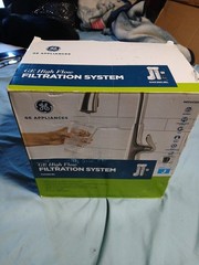GE DUAL FLOW WATER FILTRATION SYSTEM Model GXK285JBL Under Counter (NIB)