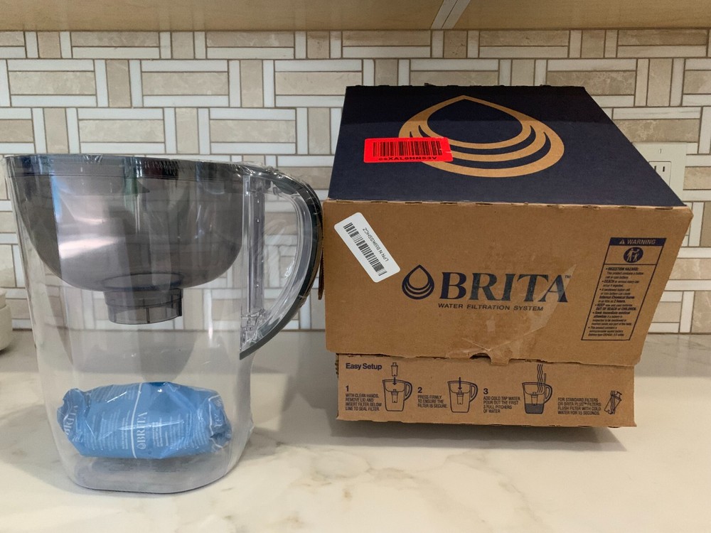 Brita 10 Cup Everyday Pitcher Black BPA Free w/Smartlight Indicator & 1 Filter