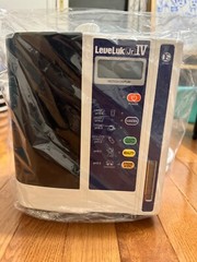 Kangen Enagic Leveluk JR IV Water Ionizer Machine Brand New in Box TYH251