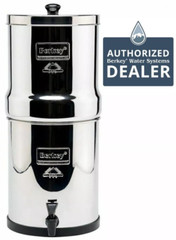 Travel Berkey Water System Blemished w/2 NEW NSF53 Certified Ceramic Filters