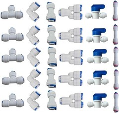 Thermoplastic Quick Connect Water Tube Fittings – 30 Pack 1/4″ OD Tee Connectors