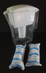 BRITA 10 Cup Water Pitcher and 2 SEALED Genuine BRITA Replacement Water Filters