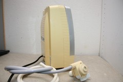 Enagic Kangen Leveluk R Water Ionizer Filter Machine model TYH-71 Yellowed AS IS