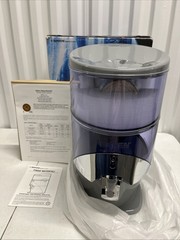Nikken PiMag Waterfall Filtration System #1384 Gravity Alkaline Water Filter