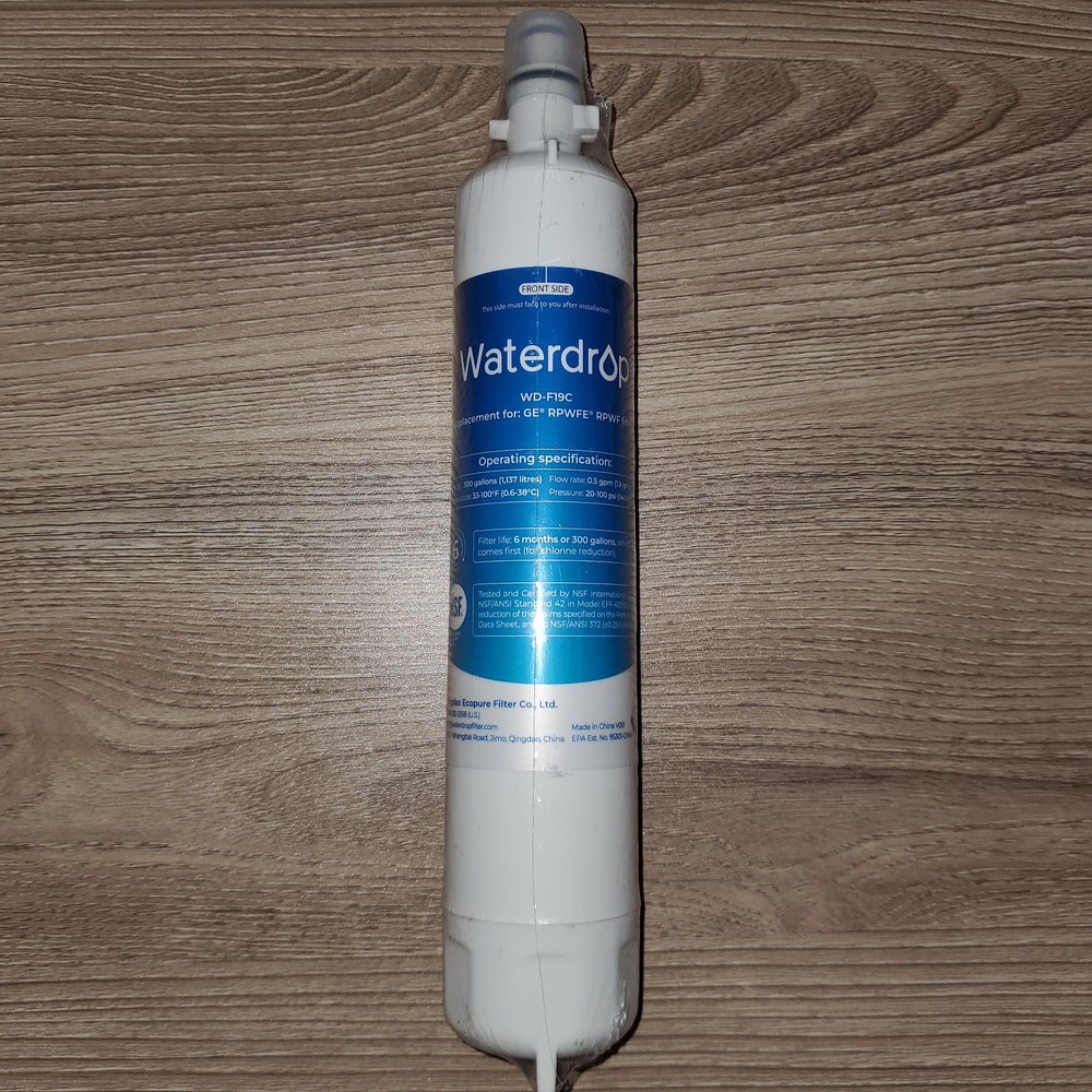 Waterdrop Refrigerator Water Filter, Replacement for GE® RPWFE WITH CHIP WD-F19C