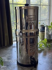BERKEY 18″ Travel 1.5 Gallon Water Filtration System (Filters Not Included)