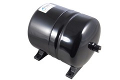 2 Gallon Accumulator Expansion Tank With Wall Mount Bracket 1/2″ Female NPT