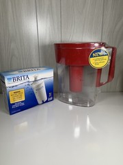 Brita Water Smart Filtration Pitcher Red 6 Cup & 3 Pack Filters NEW SEALED