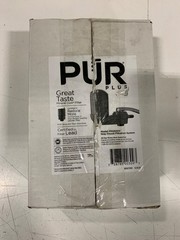 PUR PLUS Faucet Filtration System – Gray (FM2500V)