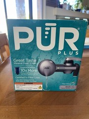 PUR PLUS Faucet Filtration System – Metallic Gray (PFM350V)
