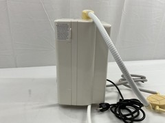 Enagic LeveLuk SD501 Kangen Alkaline Water Ionizer 7-Plate Beauty (Unit B)