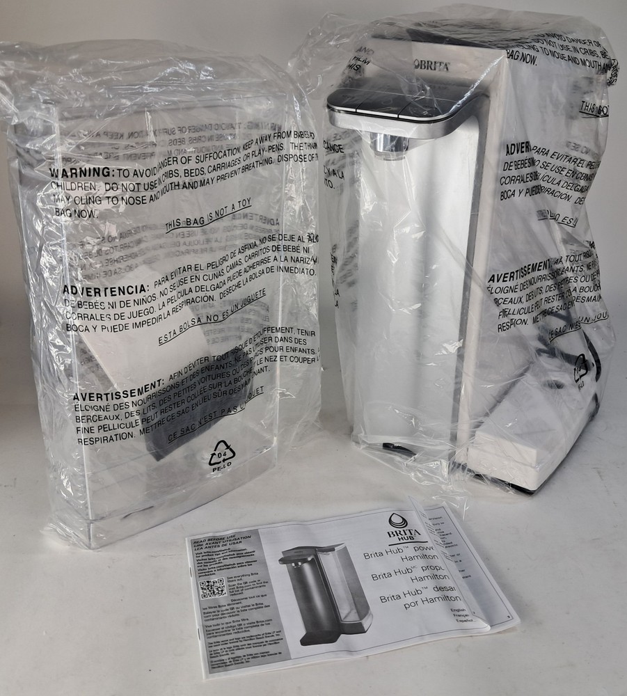 Brita Hub Instant Powerful Countertop Filtration *TANK CRACKED*