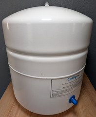 Culligan 01004776 RO Water Storage Tank Powder Coated Steel 4.5 Gal 1/4″ MPT